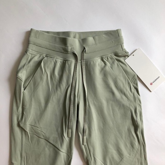 🚫SOLD🚫 New Lululemon Ready To Rulu Joggers HighRise Green Fern Full Length - Picture 2 of 4